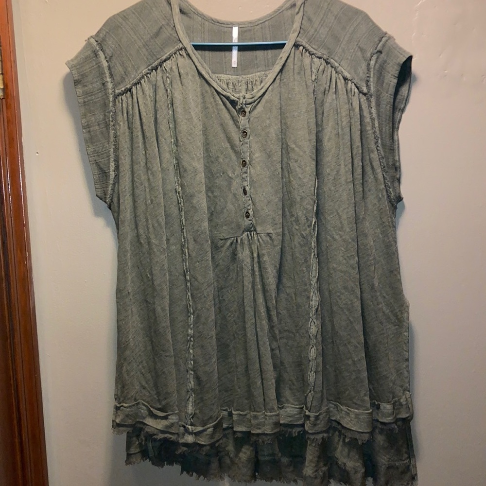 Olive top